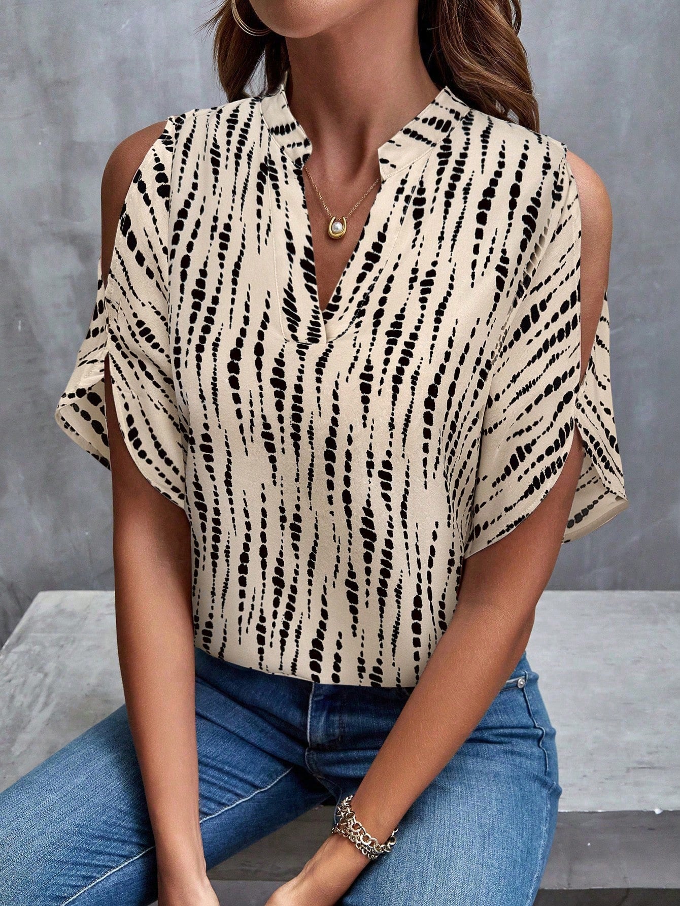 LUNE Solid Cold Shoulder Split Sleeve Popover Blouse,Short Sleeve Tops