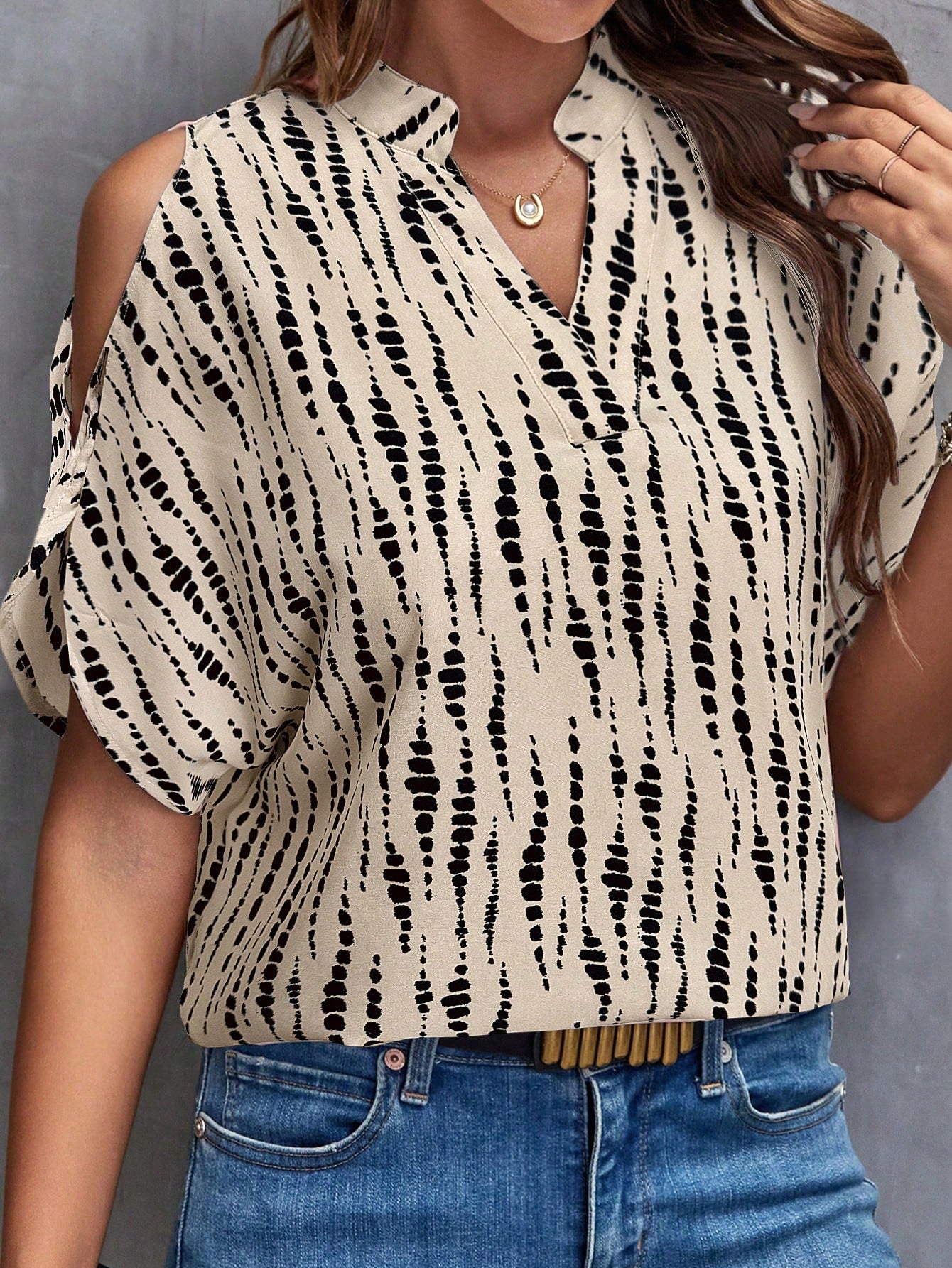 LUNE Solid Cold Shoulder Split Sleeve Popover Blouse,Short Sleeve Tops